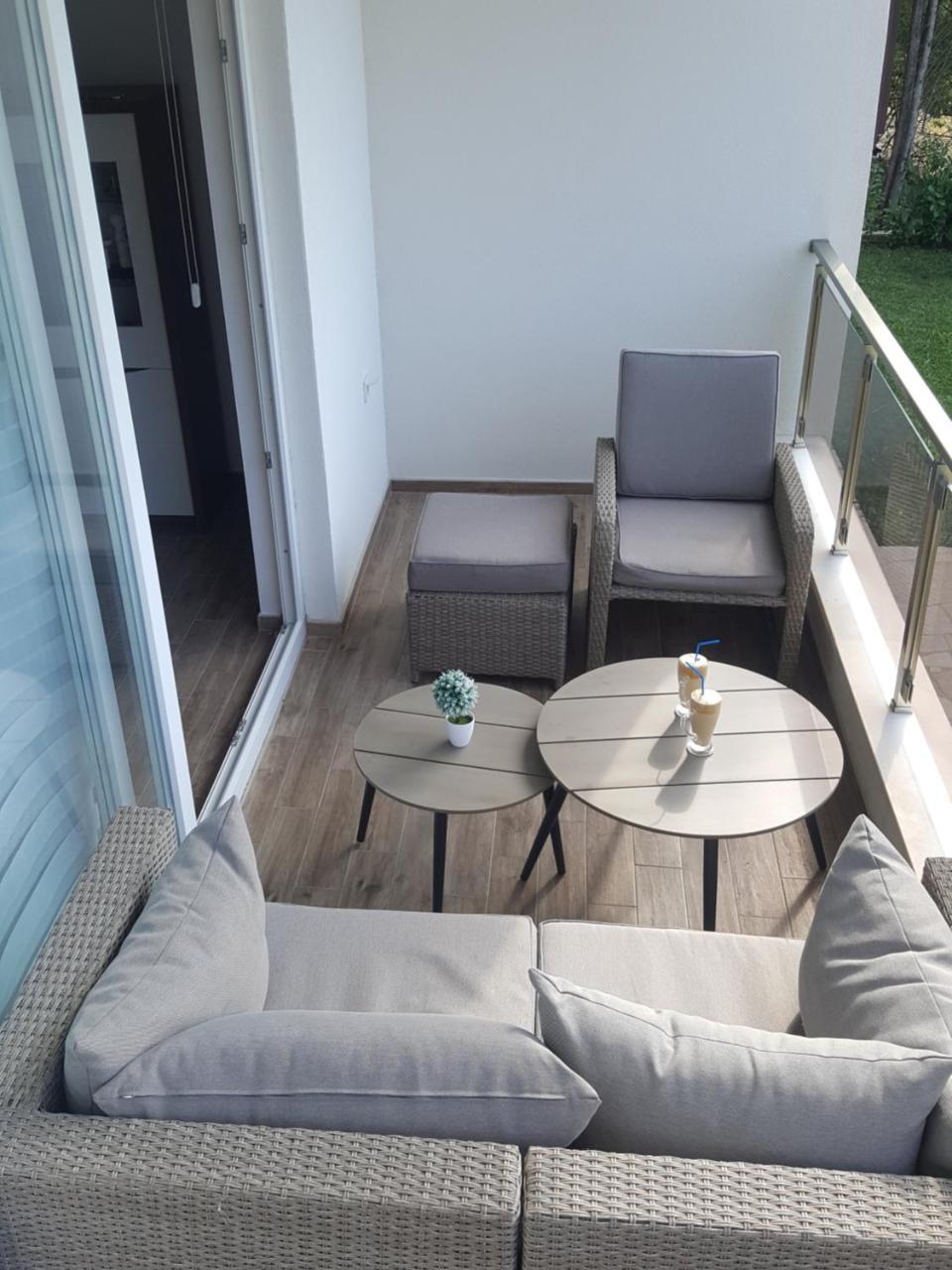 Apartments Sunny Hill 티바트 외부 사진